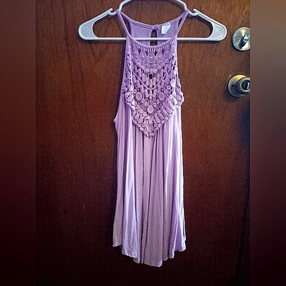 Lg lavender/pink crocheted blouse